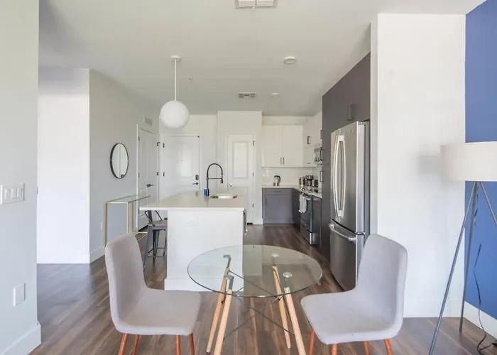 Chic 1bd - Pool, Gym, Parking, W-d - Sleeps 4 * Tempe
