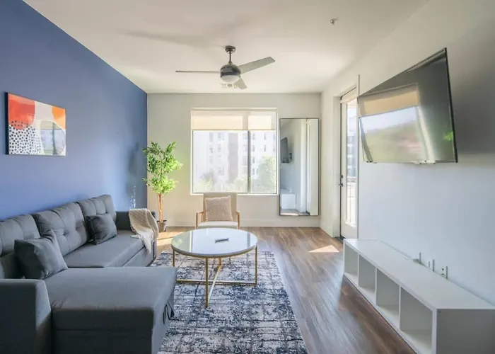 Chic 1bd - Pool, Gym, Parking, W-d - Sleeps 4 Apartment Tempe