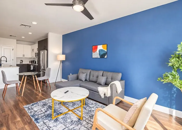 Chic 1bd - Pool, Gym, Parking, W-d - Sleeps 4 Tempe